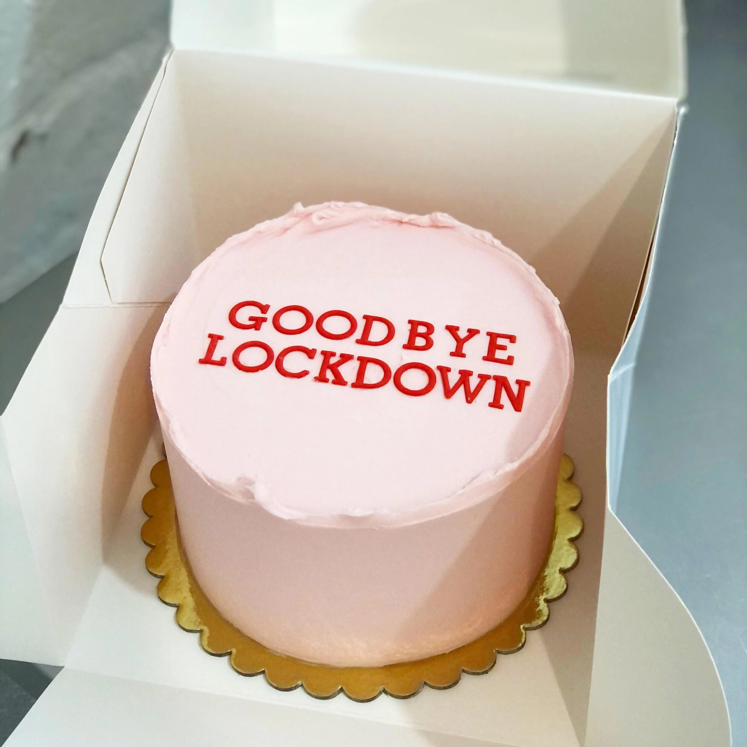 Capital Letter Cake Lettering