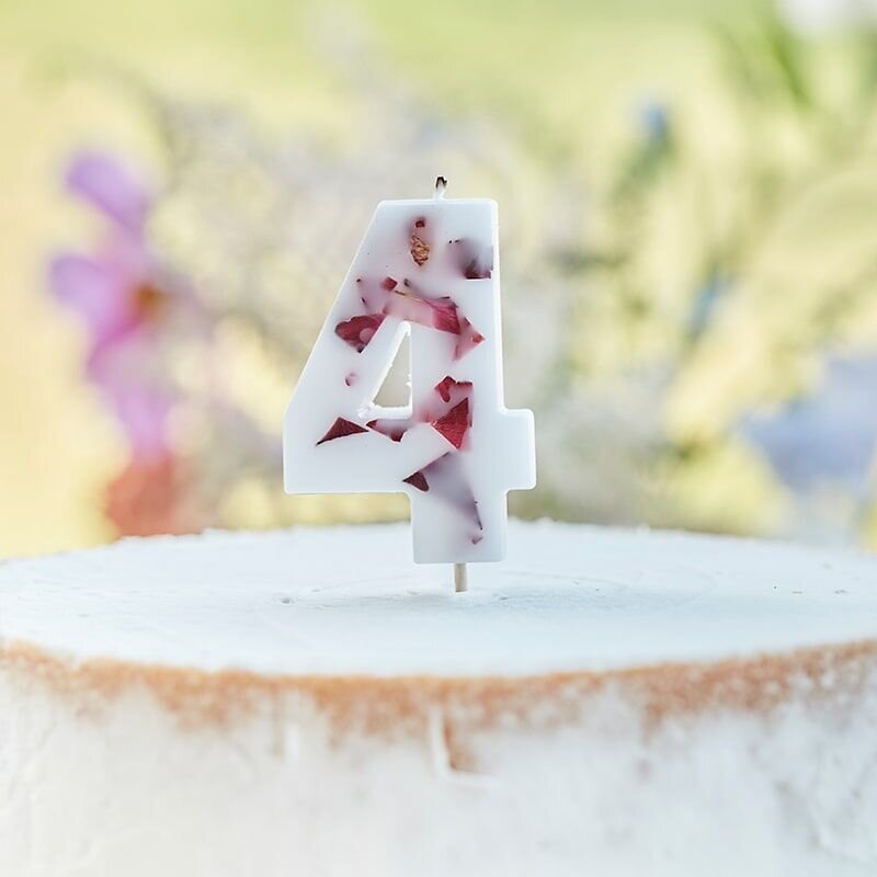Pressed-Petal-Number-4-Number-Candle.jpg