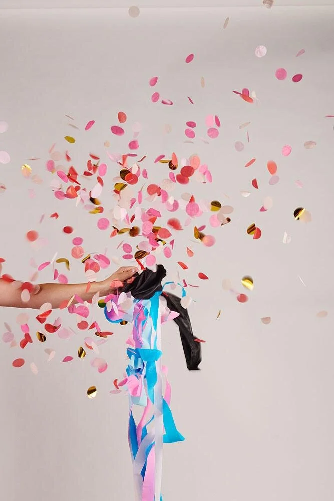 Gender_Reveal_Jumbo_Confetti_Balloon_And_Streamers_Pop_Girl.jpg