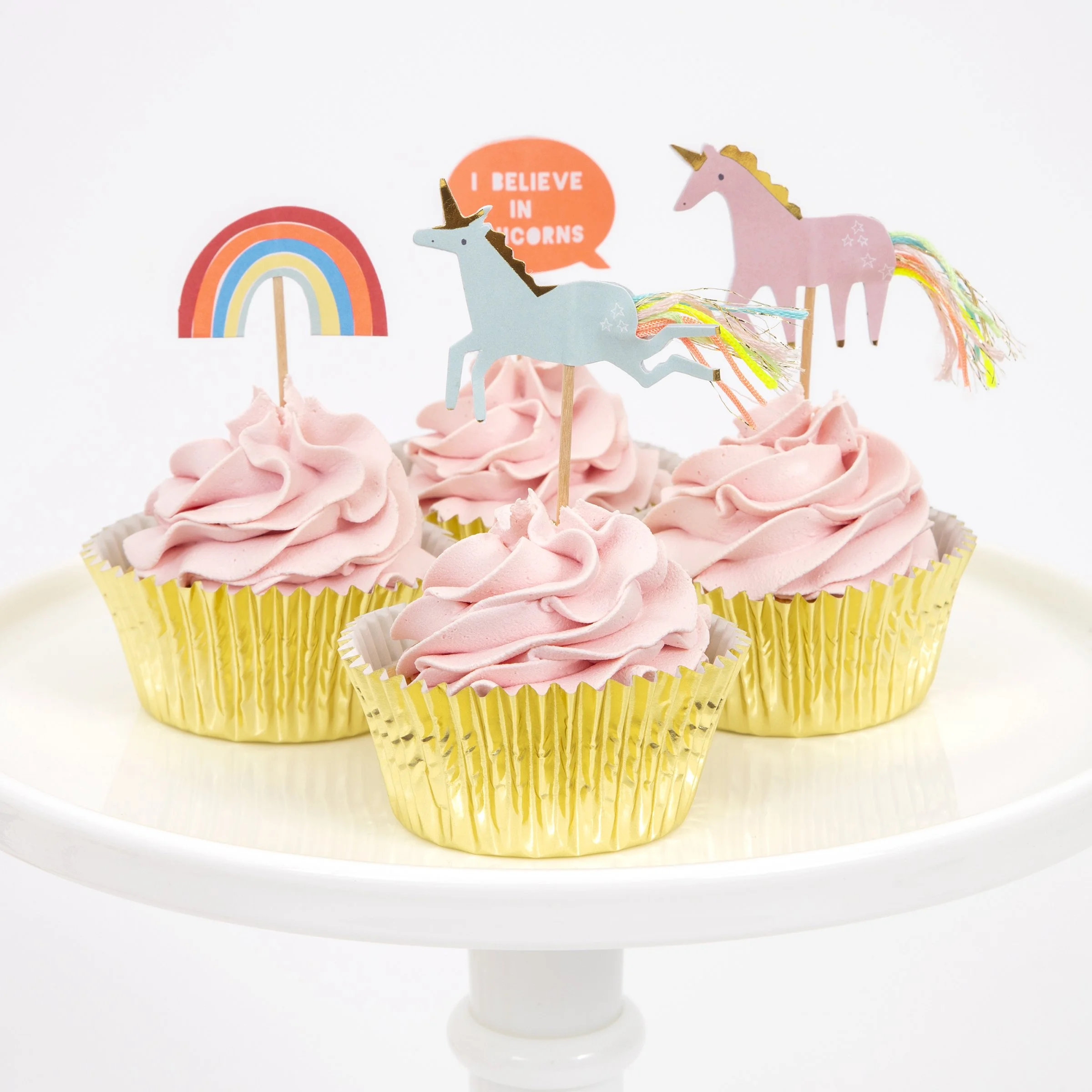 I-Believe-In-Unicorns-Cupcake-Kit-1.jpeg