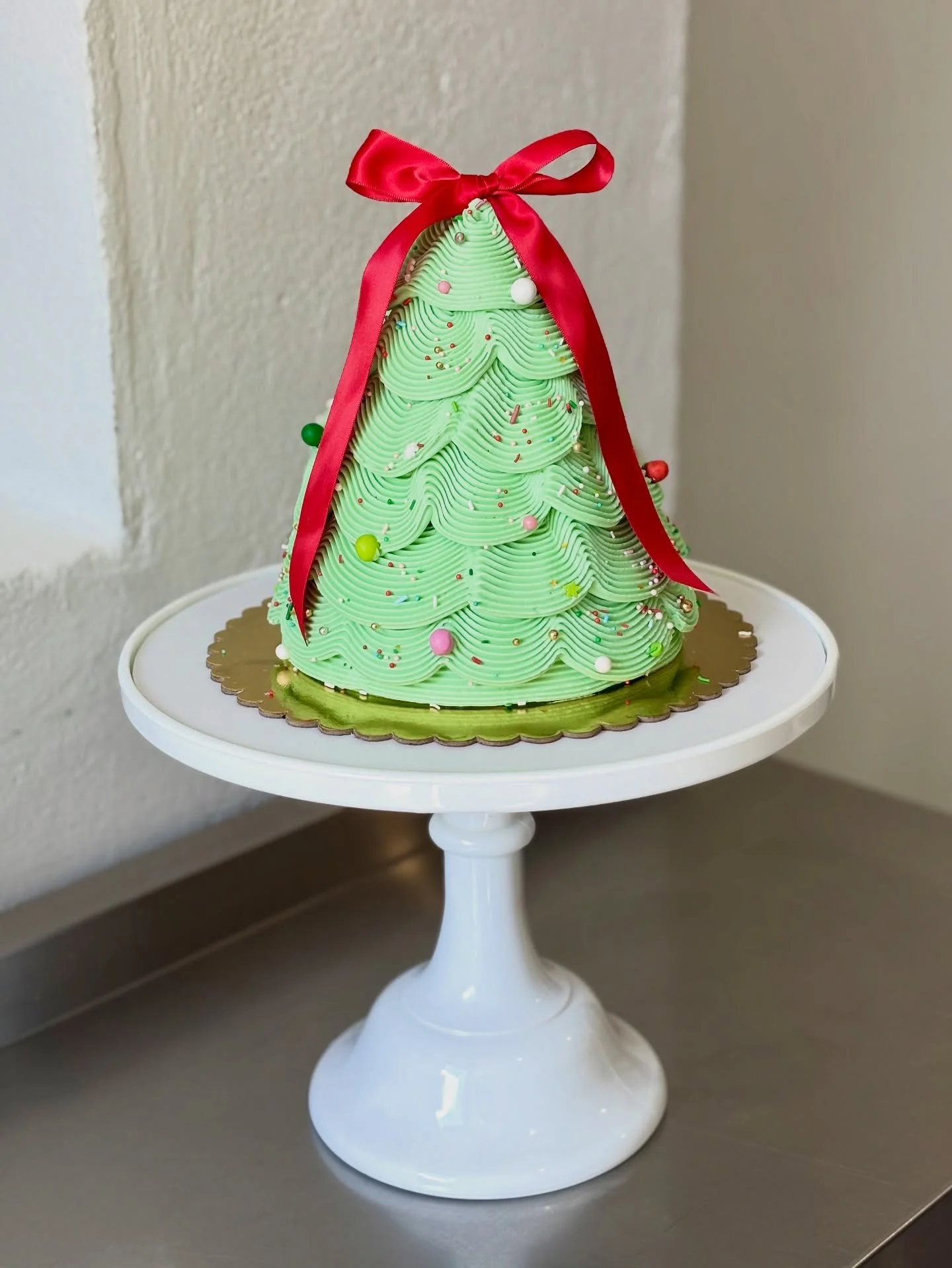 So very grateful for another year of helping our wonderful clients celebrate and sharing a little of it here with you. ✨ Wishing you a very Merry Christmas. ❤️