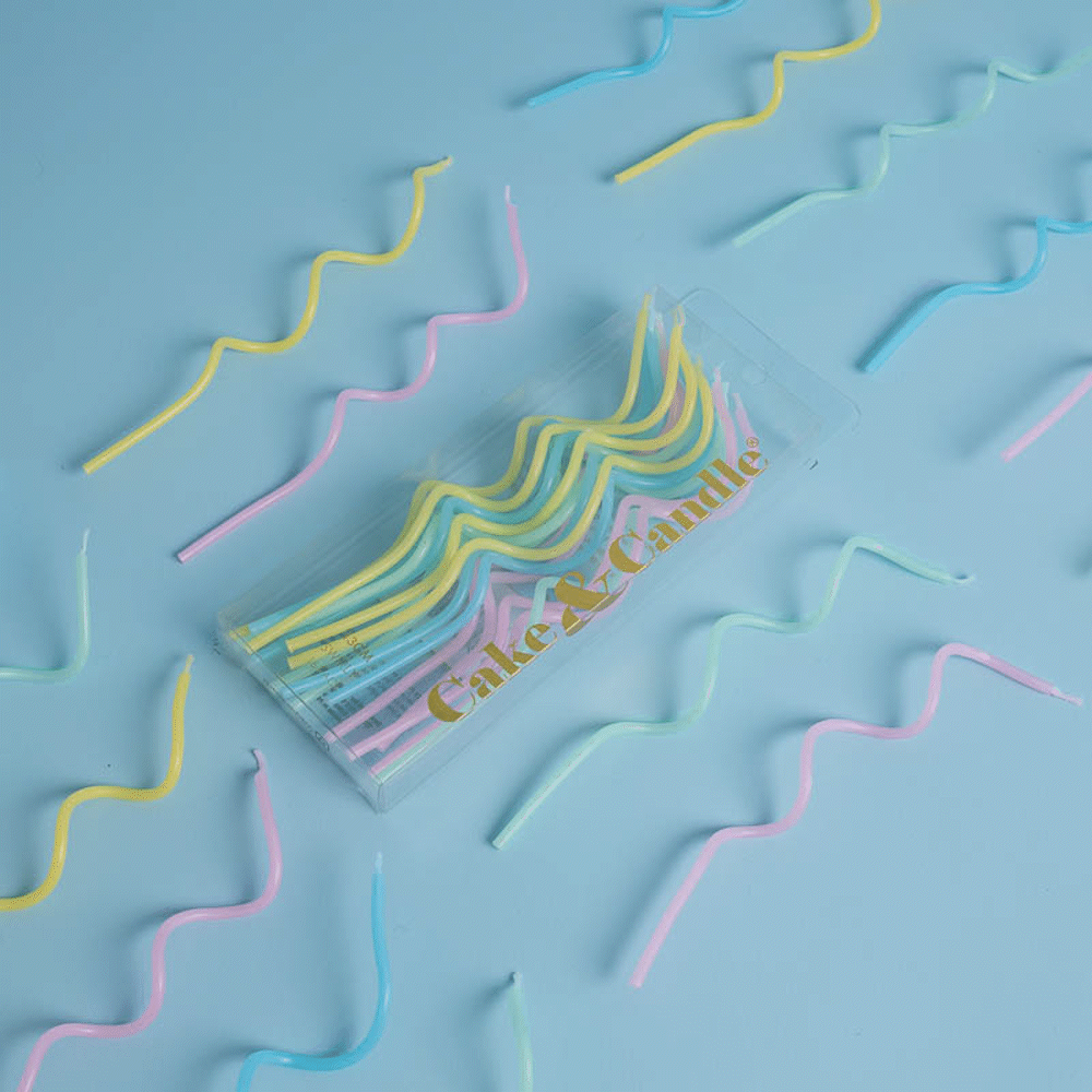 Swirly-Cake-Candles-Pastel-Rainbow-3.gif