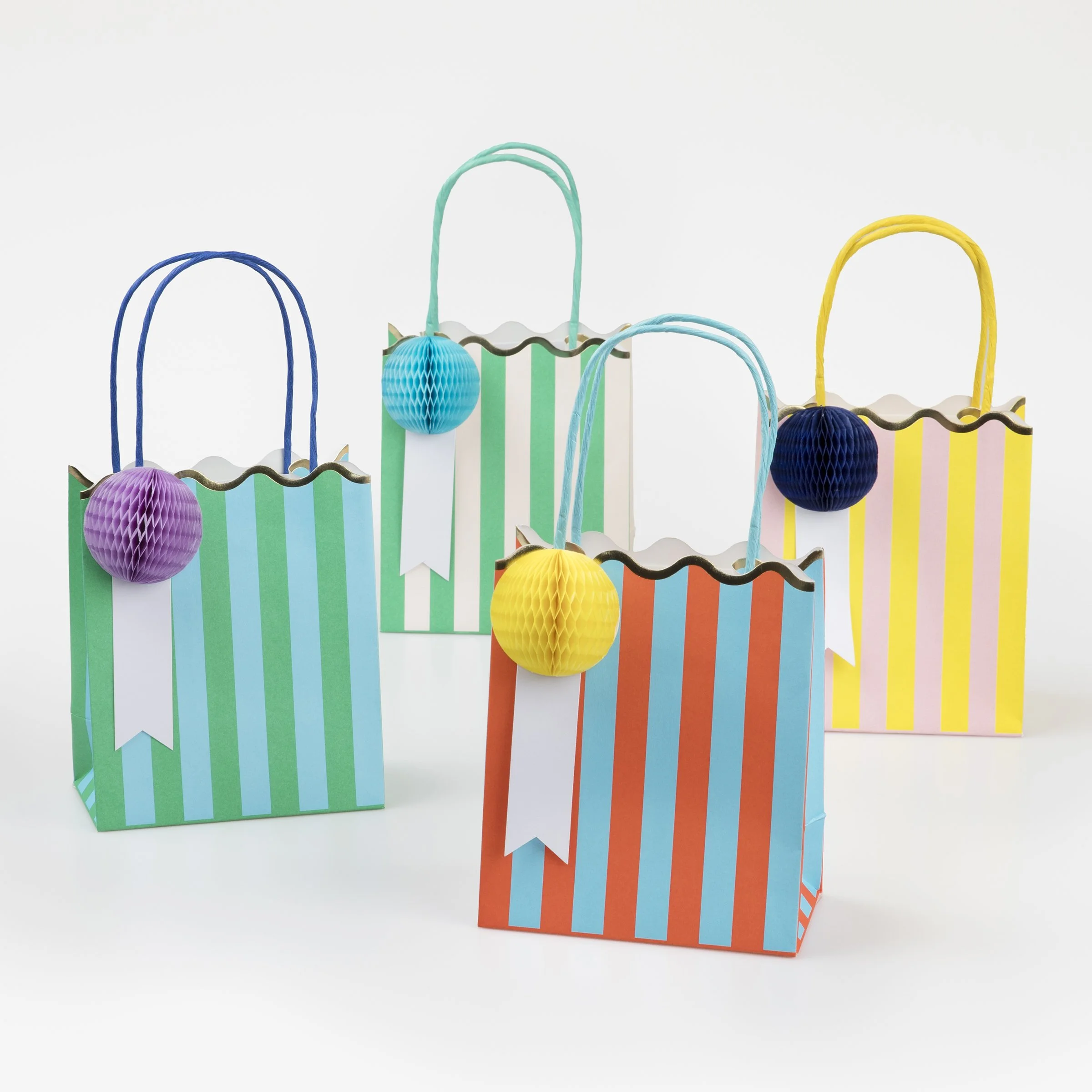 Stripe-Party-Bags-1.jpeg