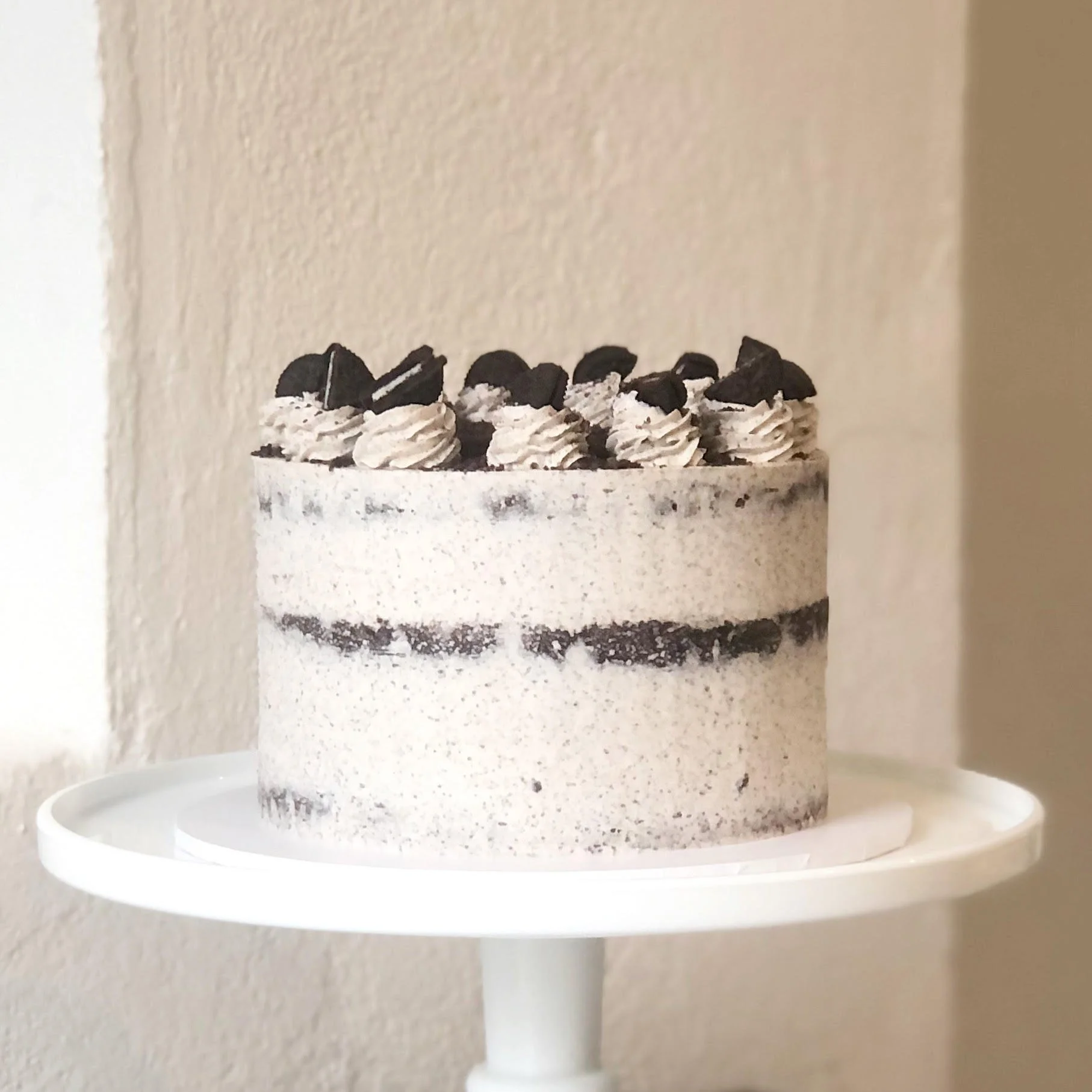 Cookies And Cream Chocolate Mud Cake (Pre Order)