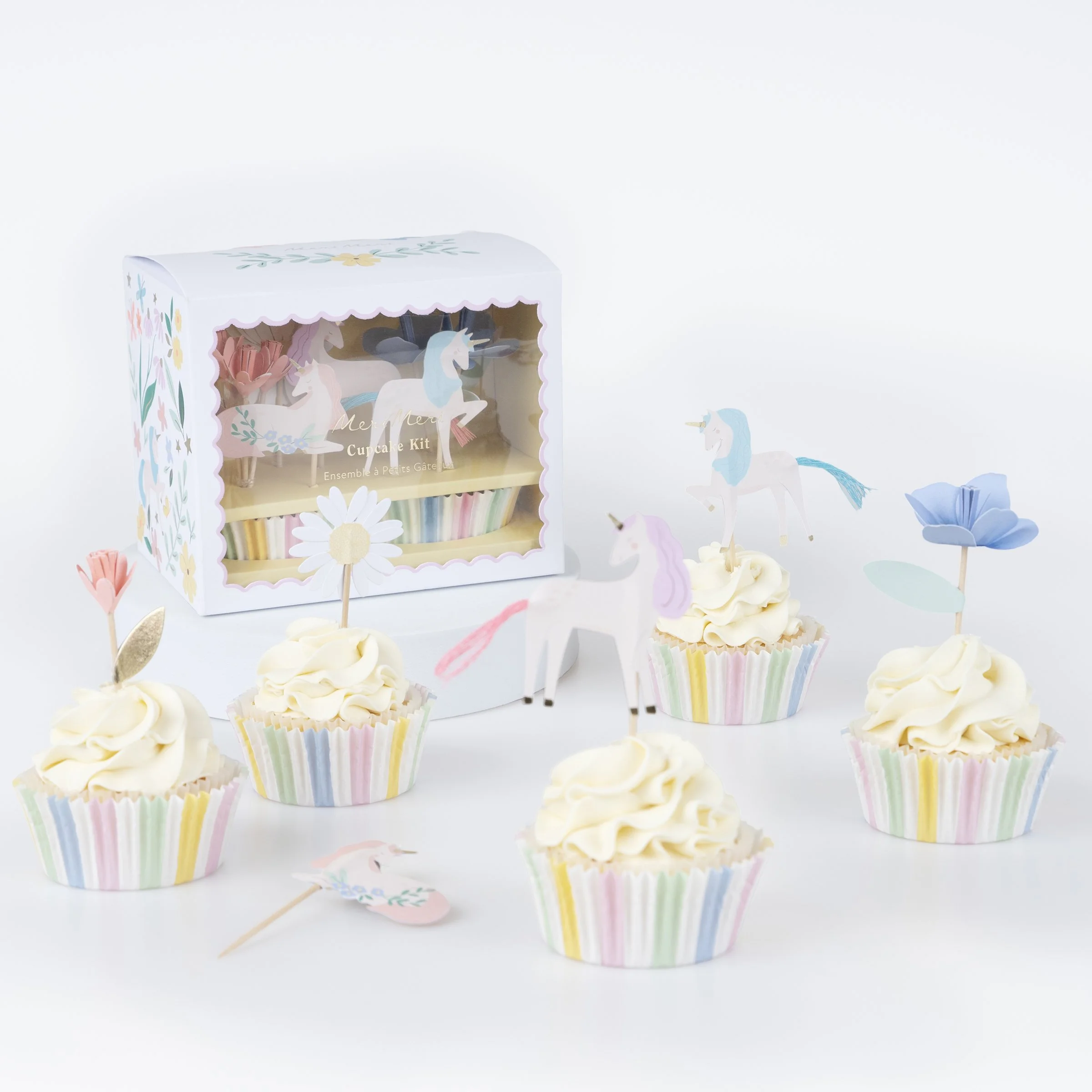 Meadow-Unicorns-Cupcake-Kit-1.jpeg