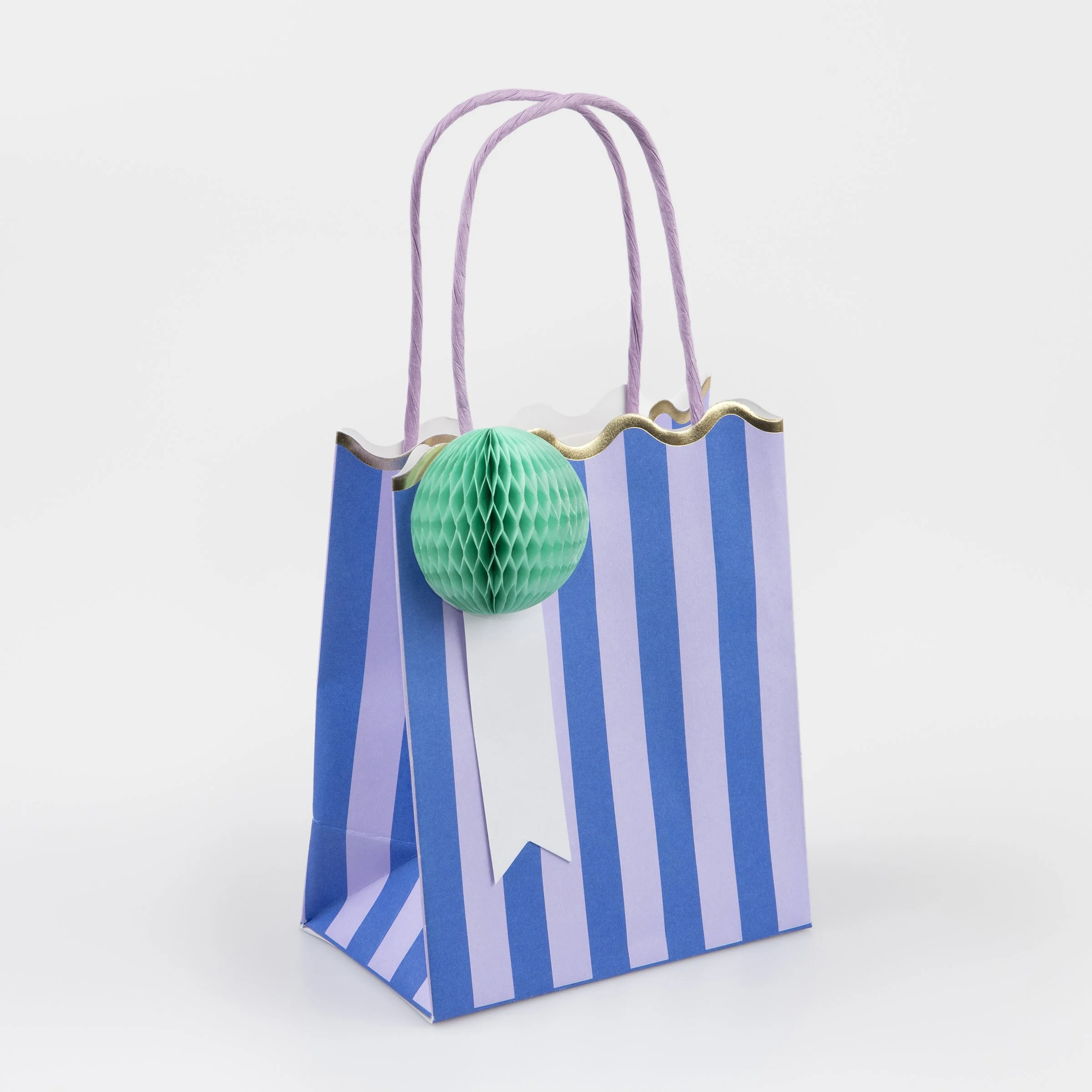 Stripe-Party-Bags-3.jpeg