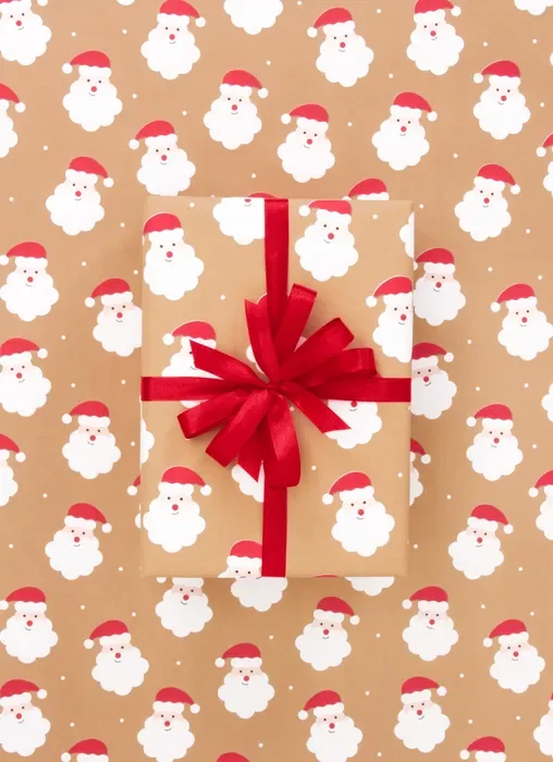Saint-Nick-Ginger-Gift-Wrapping-Paper-Roll-10M-1.webp
