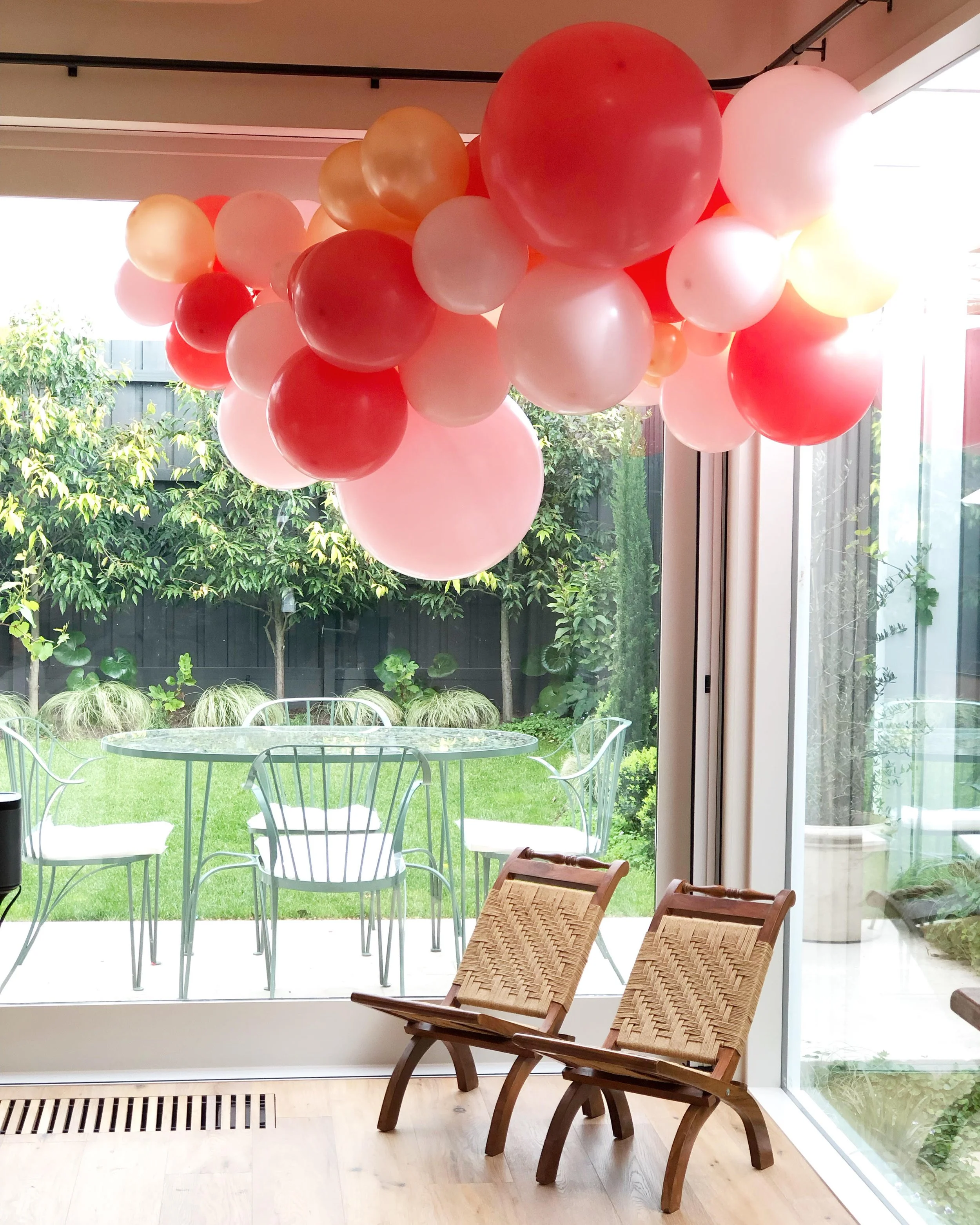 Clementine-Balloon-Garland.jpg