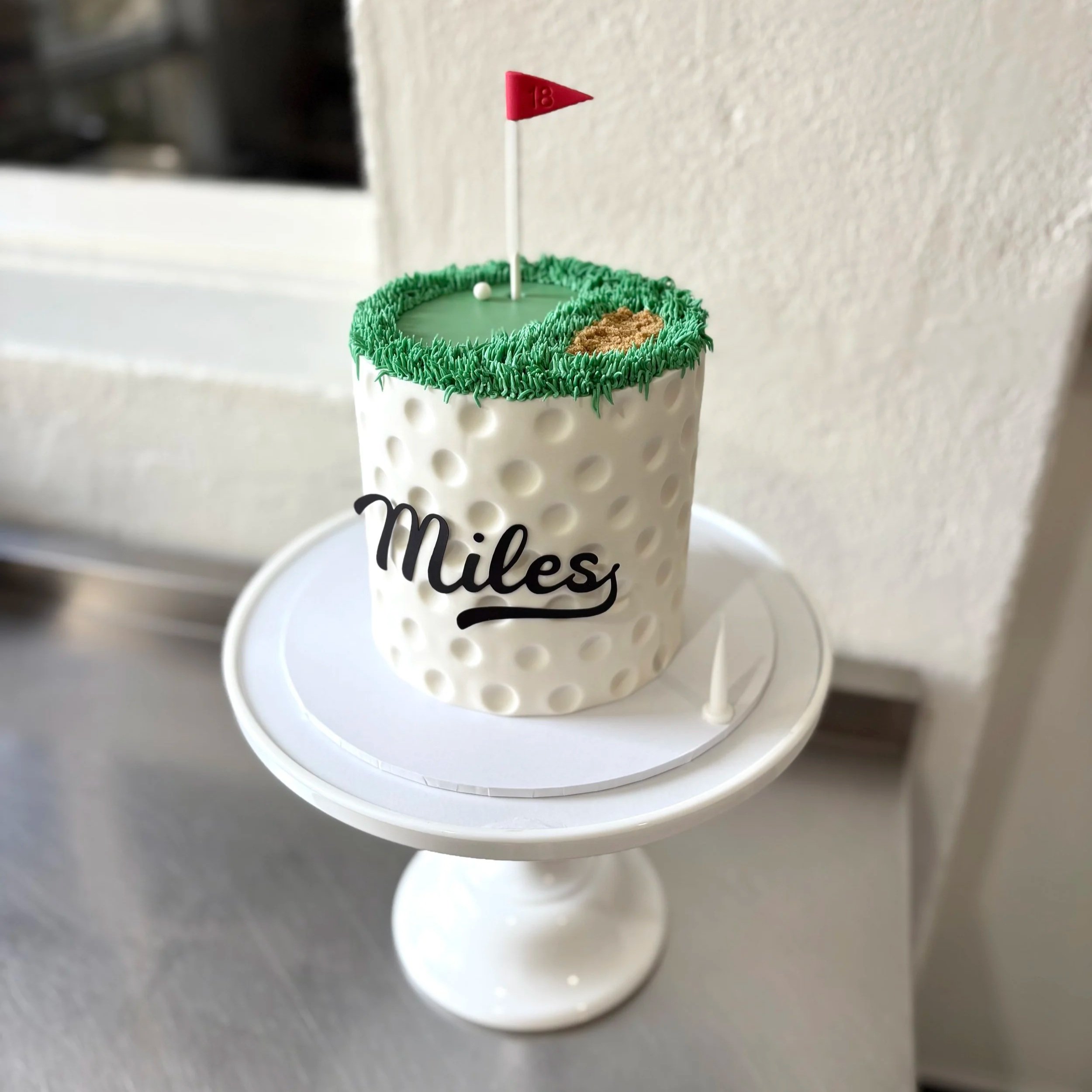 Miles Golf Cake