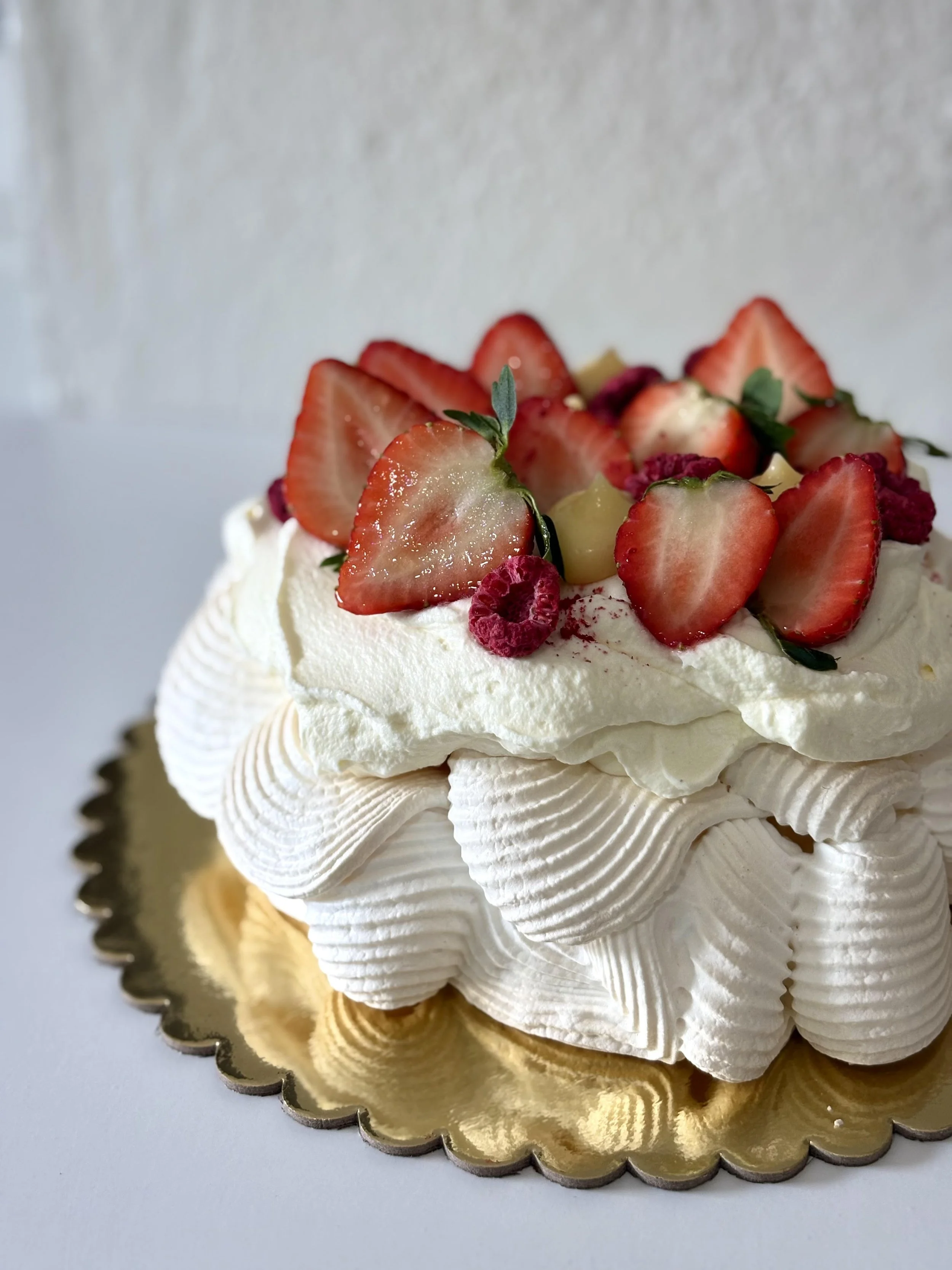 Strawberry,-Raspberry-And-Lemon-Curd-Pavlova-1.jpg