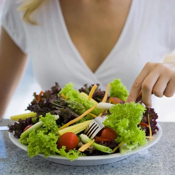 Foto: http://www.plurielles.fr/sante-forme/nutrition/astuces-pour-manger-sain-et-faire-des-economies-4324390-402.html