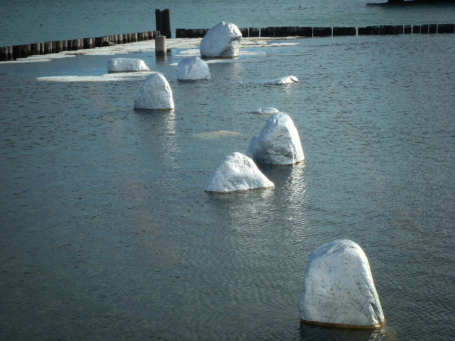 rocks1.JPG
