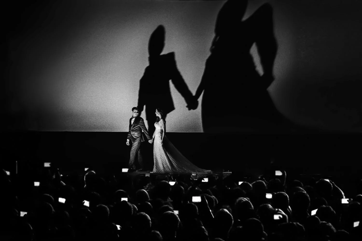 Moire Session in Cinema