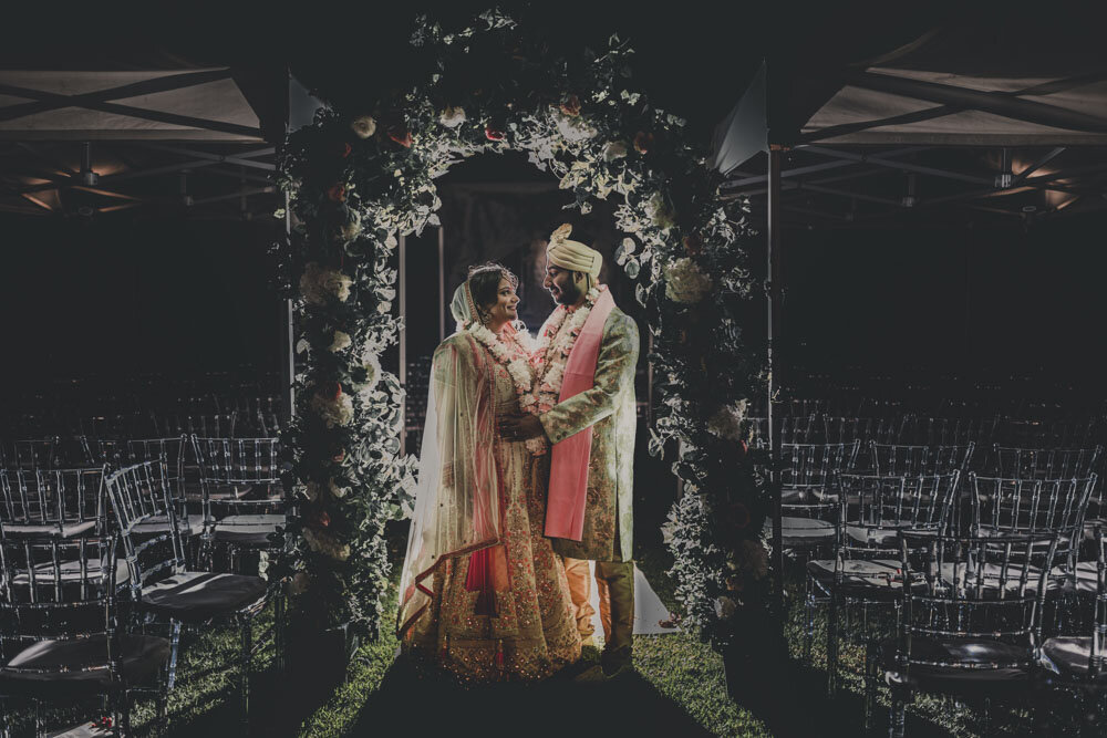 Jas &amp; Mira - An experience of love..and colours.