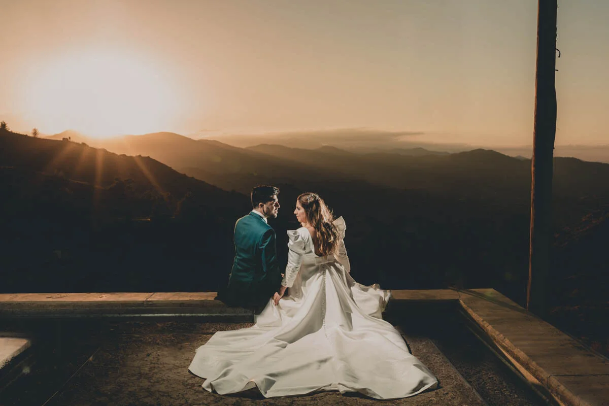 Nikolas &amp; Estelia