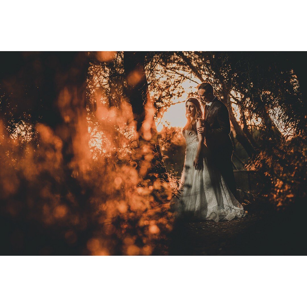 It's that specific light at that specific time! #goldenhour⁠
_⁠
Prodromos &amp; Vasiliki⁠
_⁠
#photoexpertsmagic⁠
#destinationweddingphotographers⁠
#vscowedding ⁠
#vscocam ⁠
#shades⁠
#orange⁠
#highlights⁠
#bridengroom⁠
#contrast ⁠
#weddingseason⁠
#wed