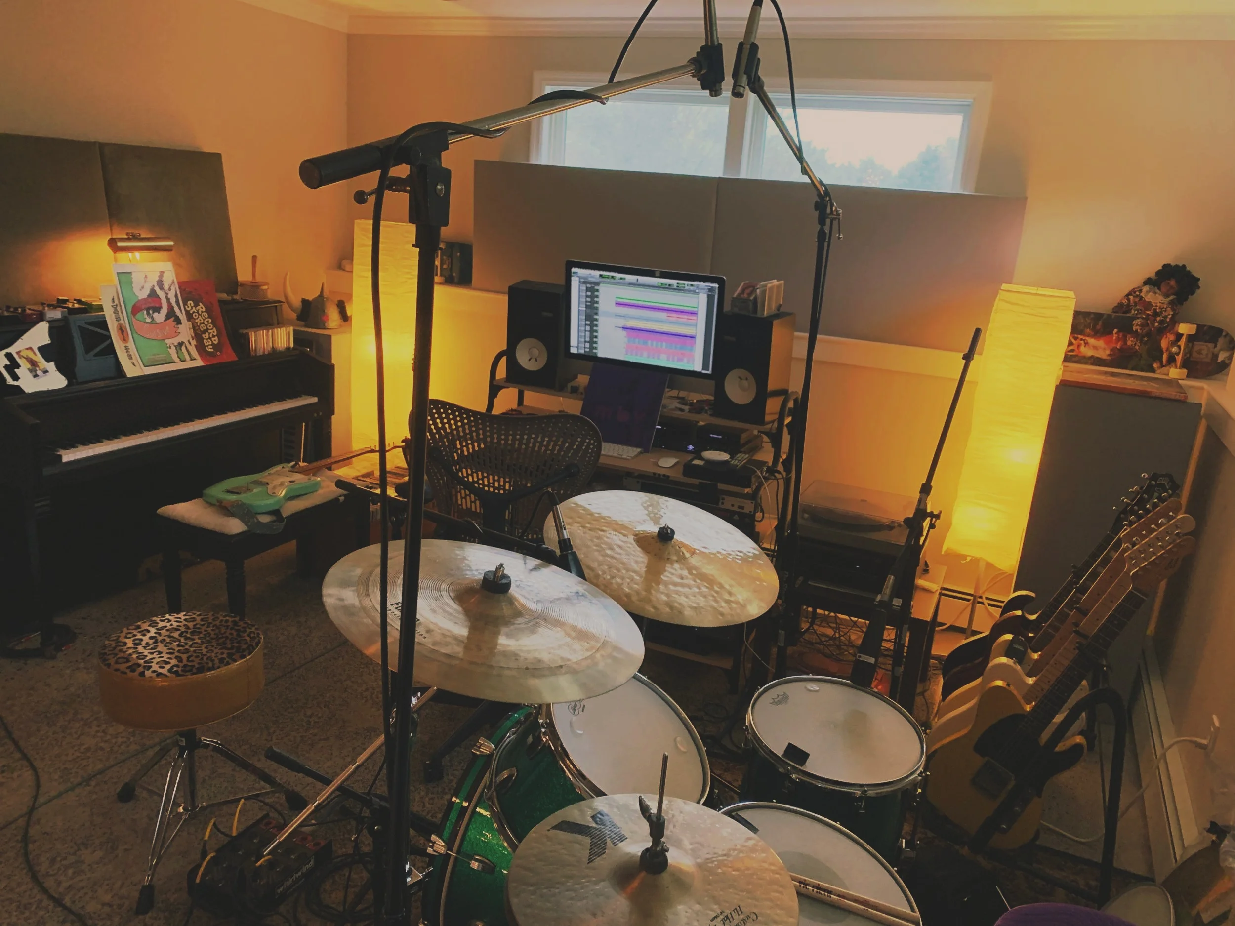 corner_office_recording_studio.jpg