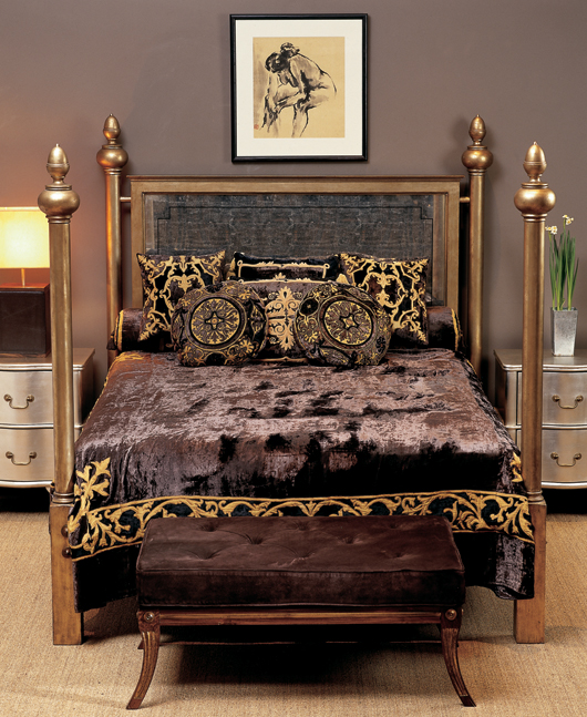 DemiFourPosterBed-AOB.jpg