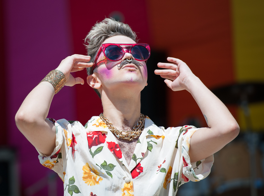 Drag-King-Rose-Butch-performing