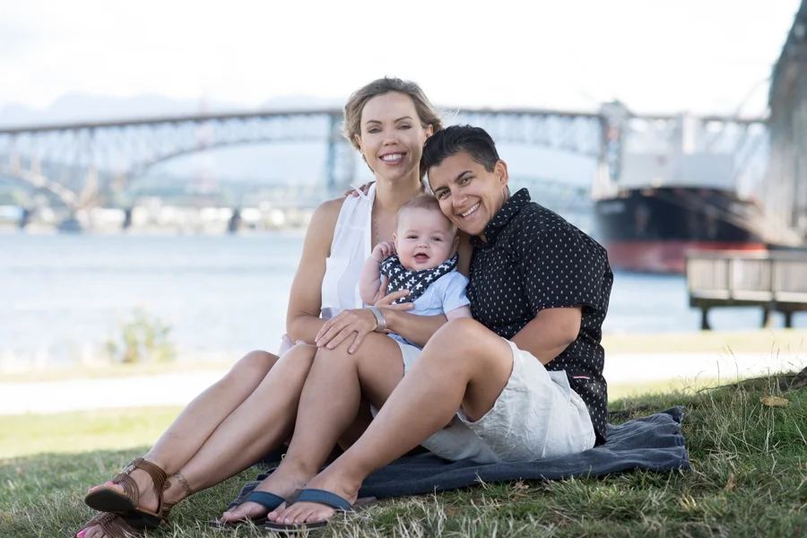 Vancouver Family Photographer_04.jpg