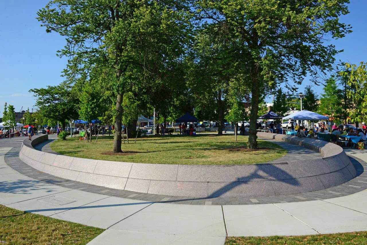 Central-Square-East-Boston-Farmers-Market_Klopfer-Martin-Design-Group_DKM_9601.jpg