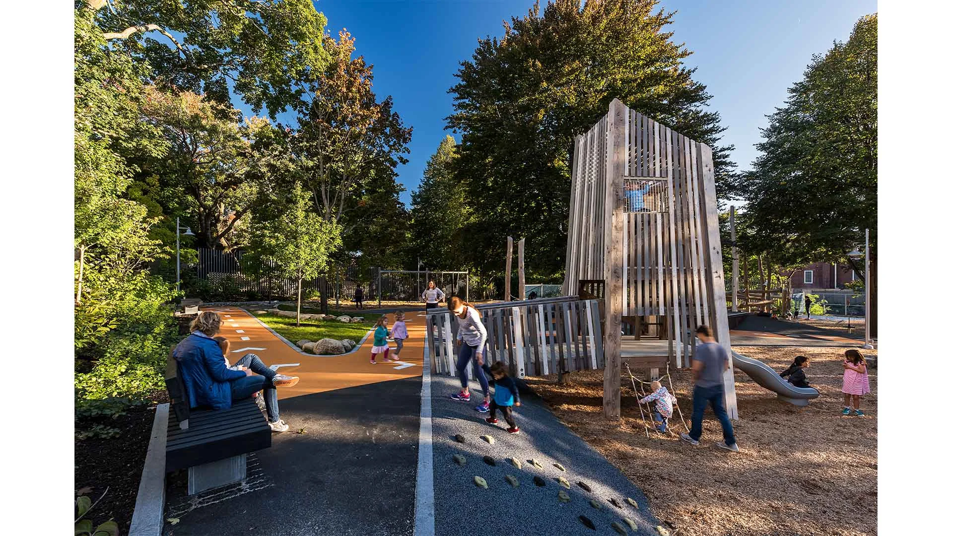 Hoyt-Sullivan-Park_Adventure-Path_Wood-Tower_Klopfer-Martin-Design-Group.jpg
