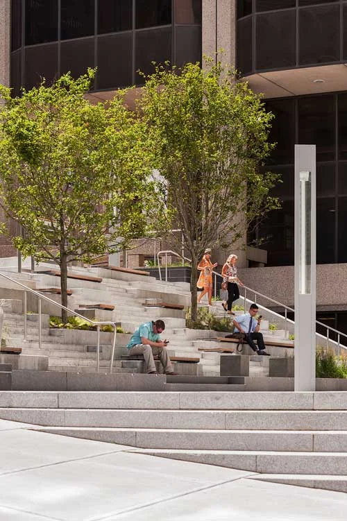 Roemer-Plaza_Suffolk-University-Landscape_0399-cpp-0242_KMDG.jpg