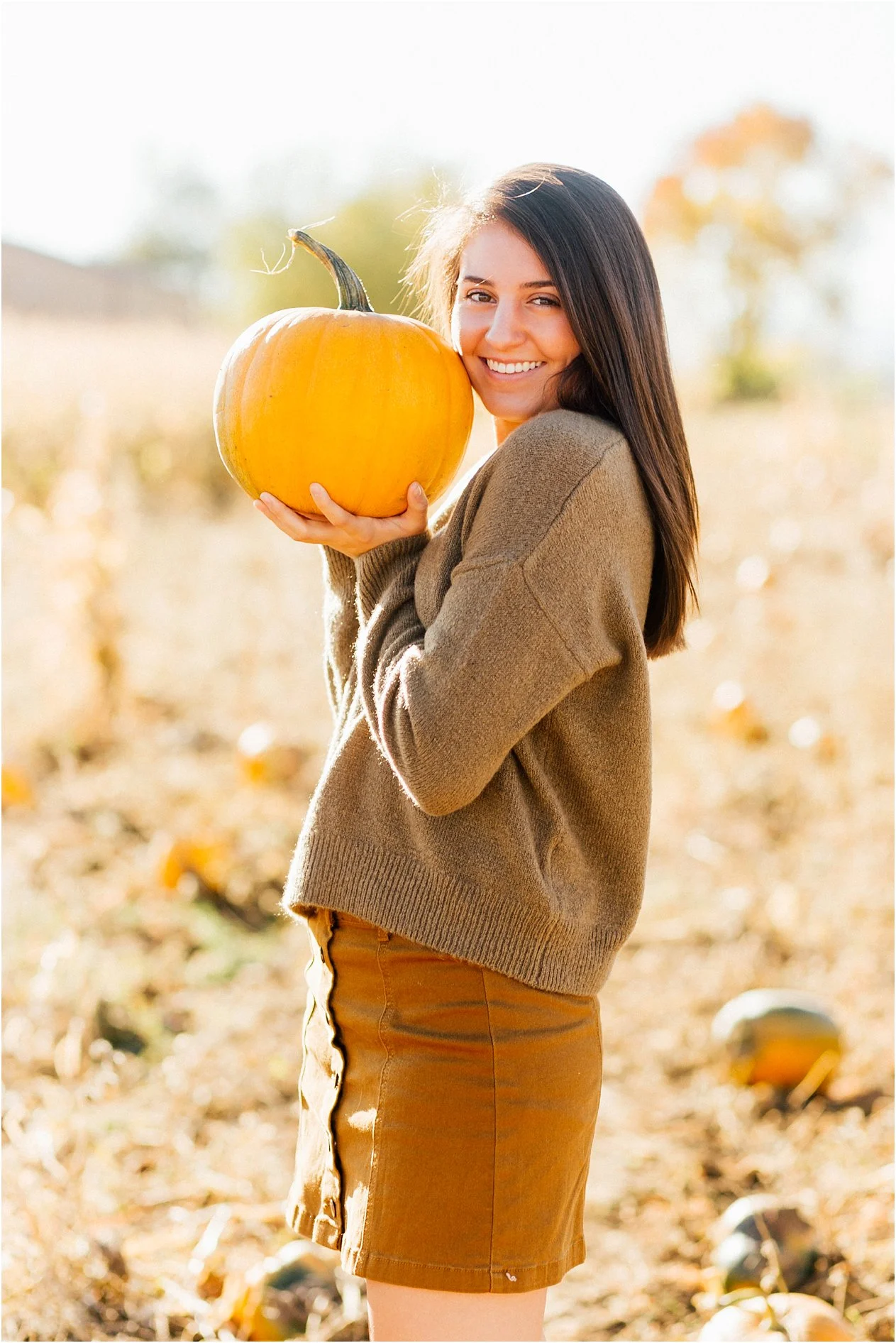 20171011SeniorPumpkinPatch014_web.jpg