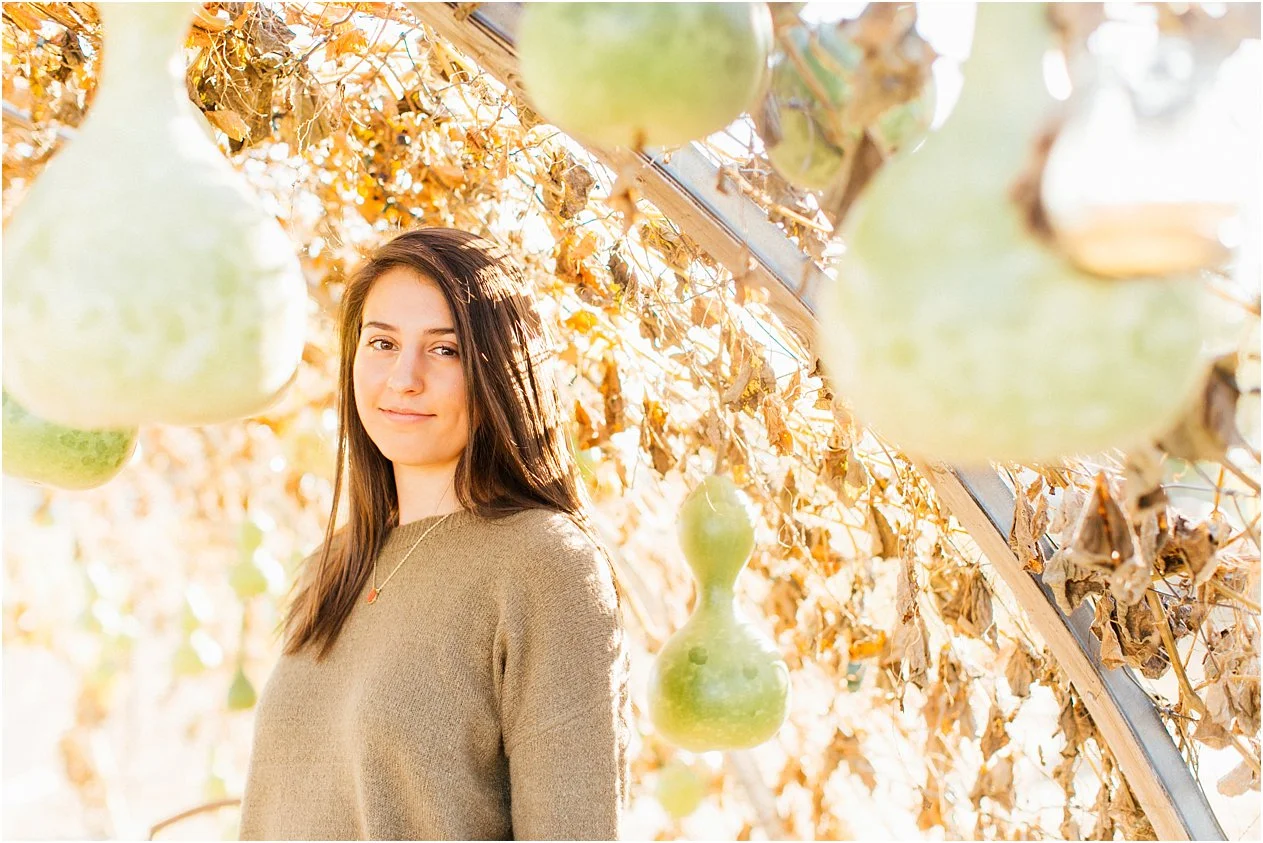 20171011SeniorPumpkinPatch088_web.jpg