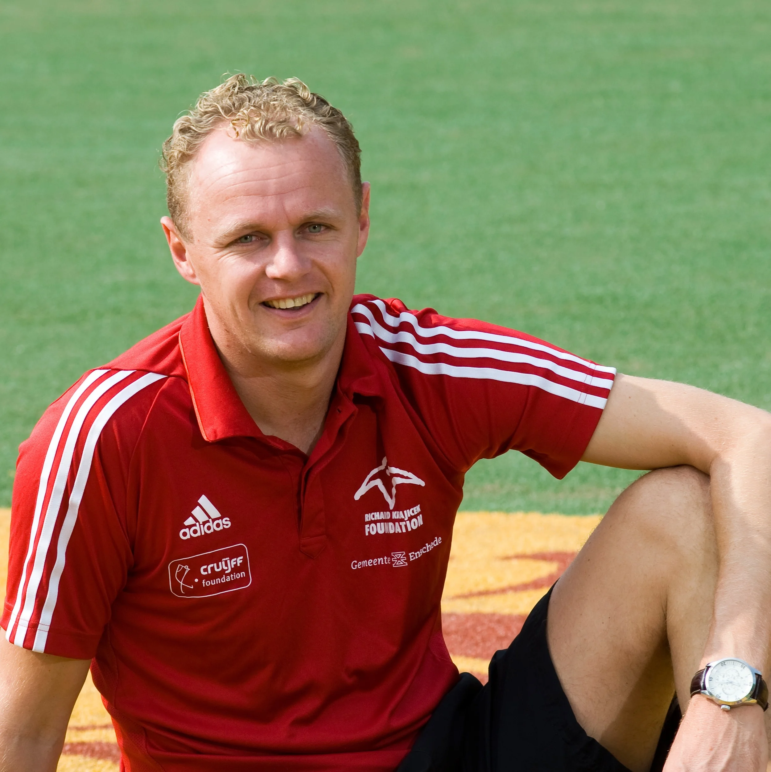 Tom Slotman t.slotman@enschede.nl GBS De Bron KBS de Triangel Combinatiefunctionaris West Hatteler Plaza Sportinstuif