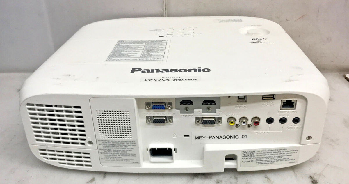 PT-VZ575N Panasonic Projector