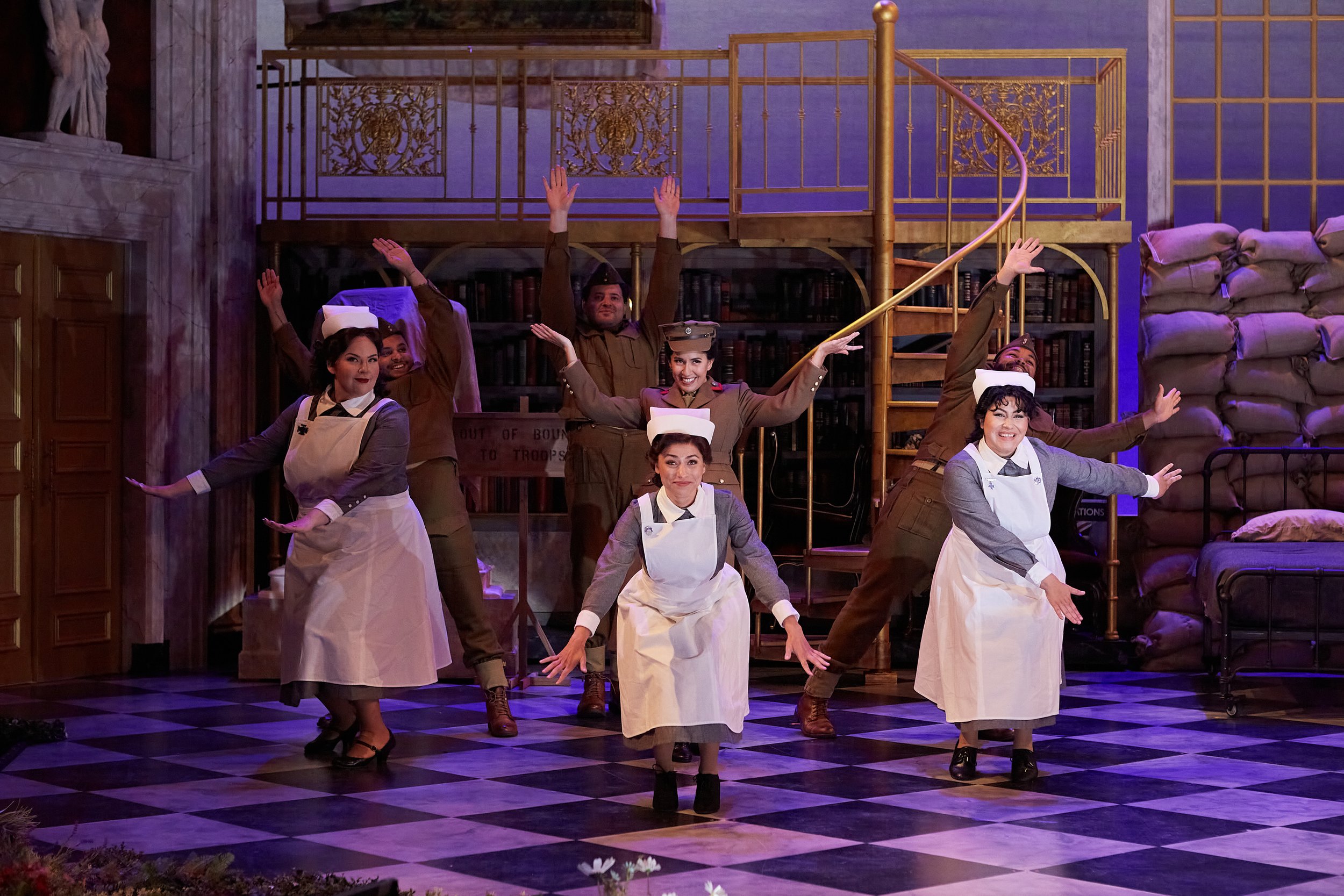 057 Cosi fan tutte © Eric Woolsey.jpg