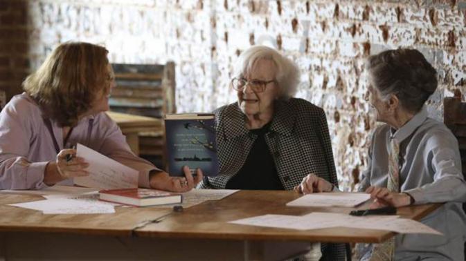 Nelle Harper Lee with her new novel, 2015