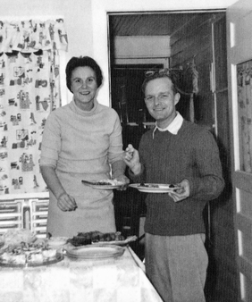 Nelle Harper and Truman in Kansas, 1960, during research of In Cold Blood