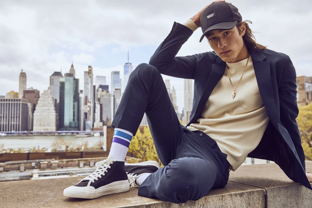 DKNY_FA21_MEN_LOOKBOOK_13B_RGB72.jpg