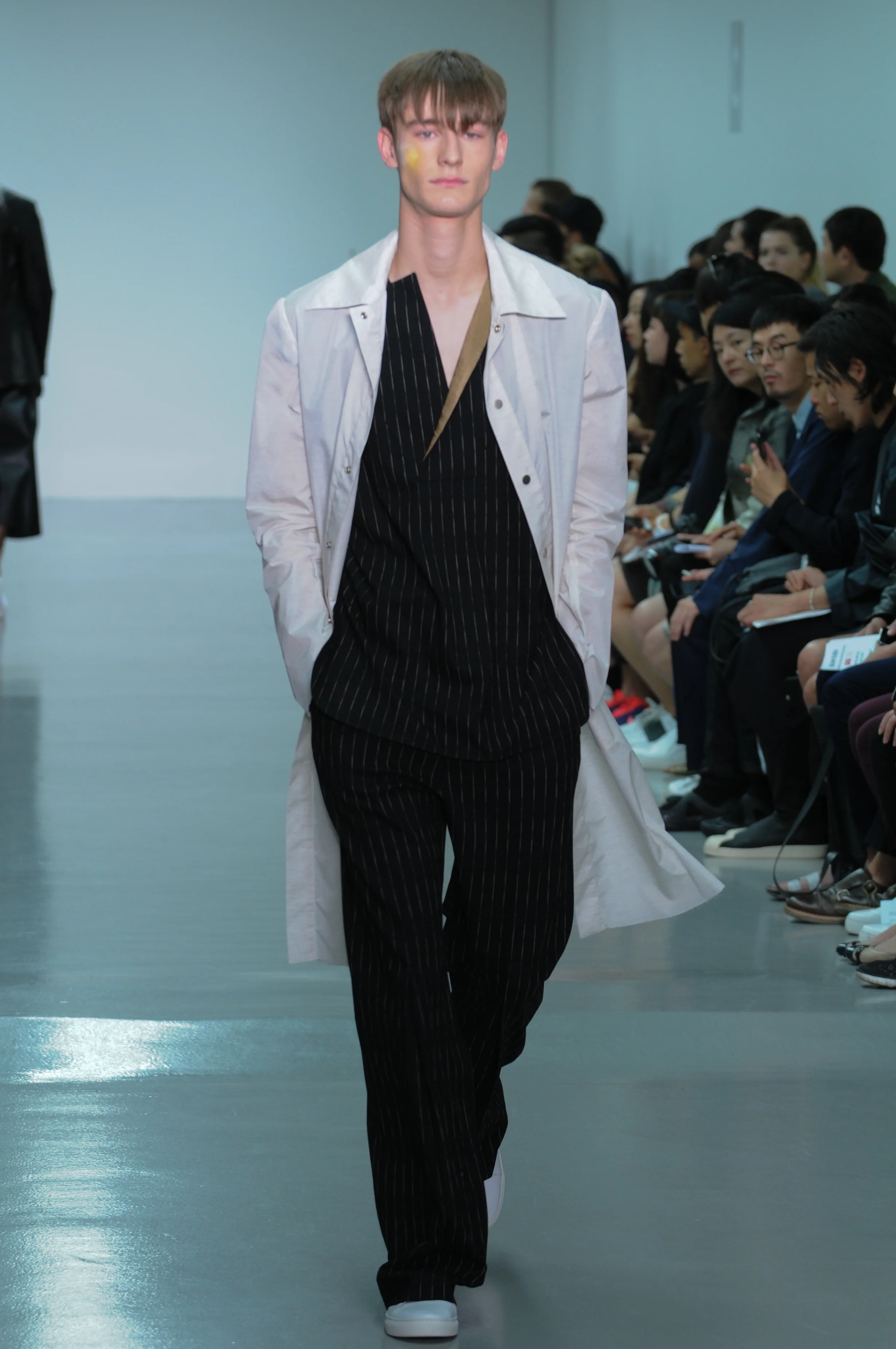GQ China presents Sean Suen as worn by the model.