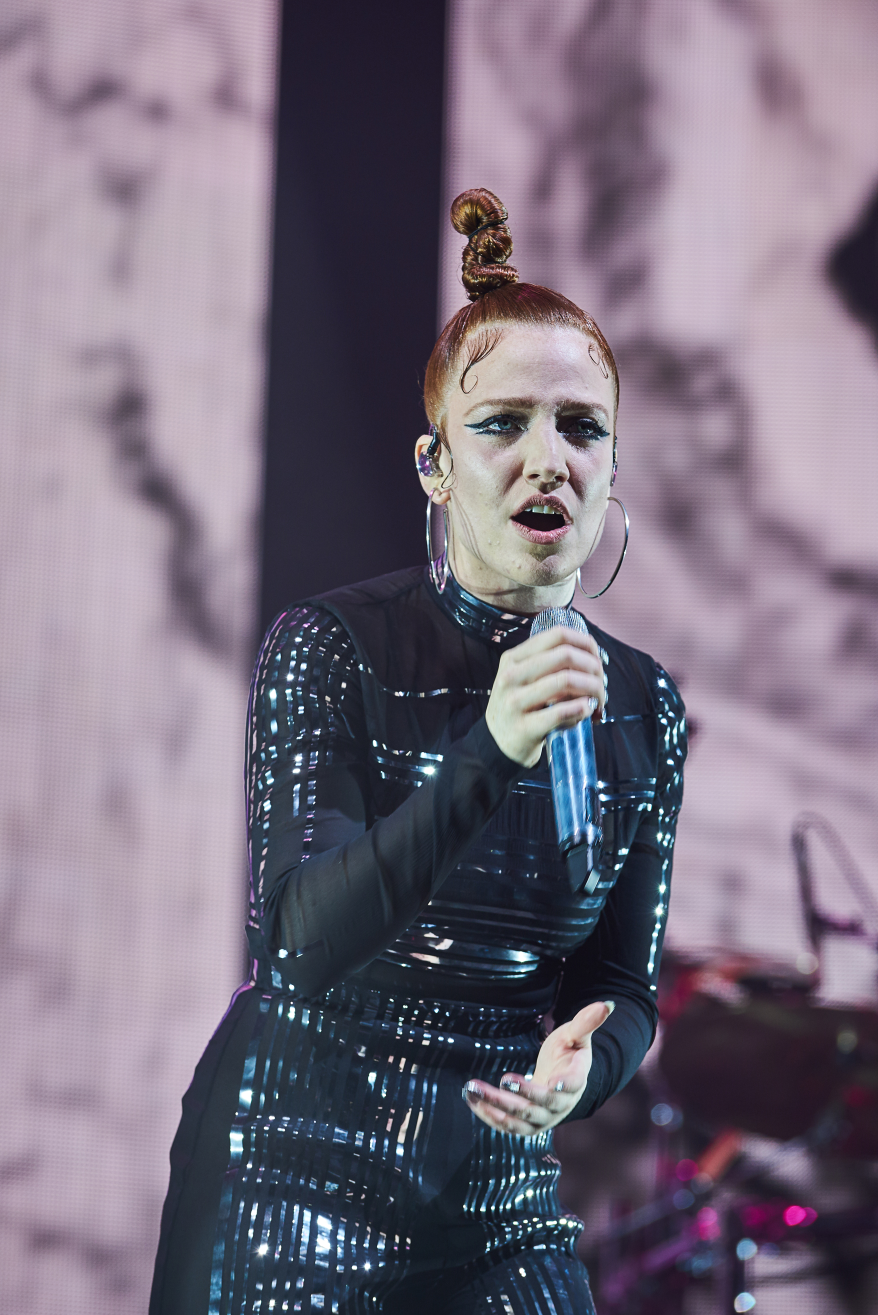 JES_2729_RUBYLDN_JessGlynne-02-Arena.jpg