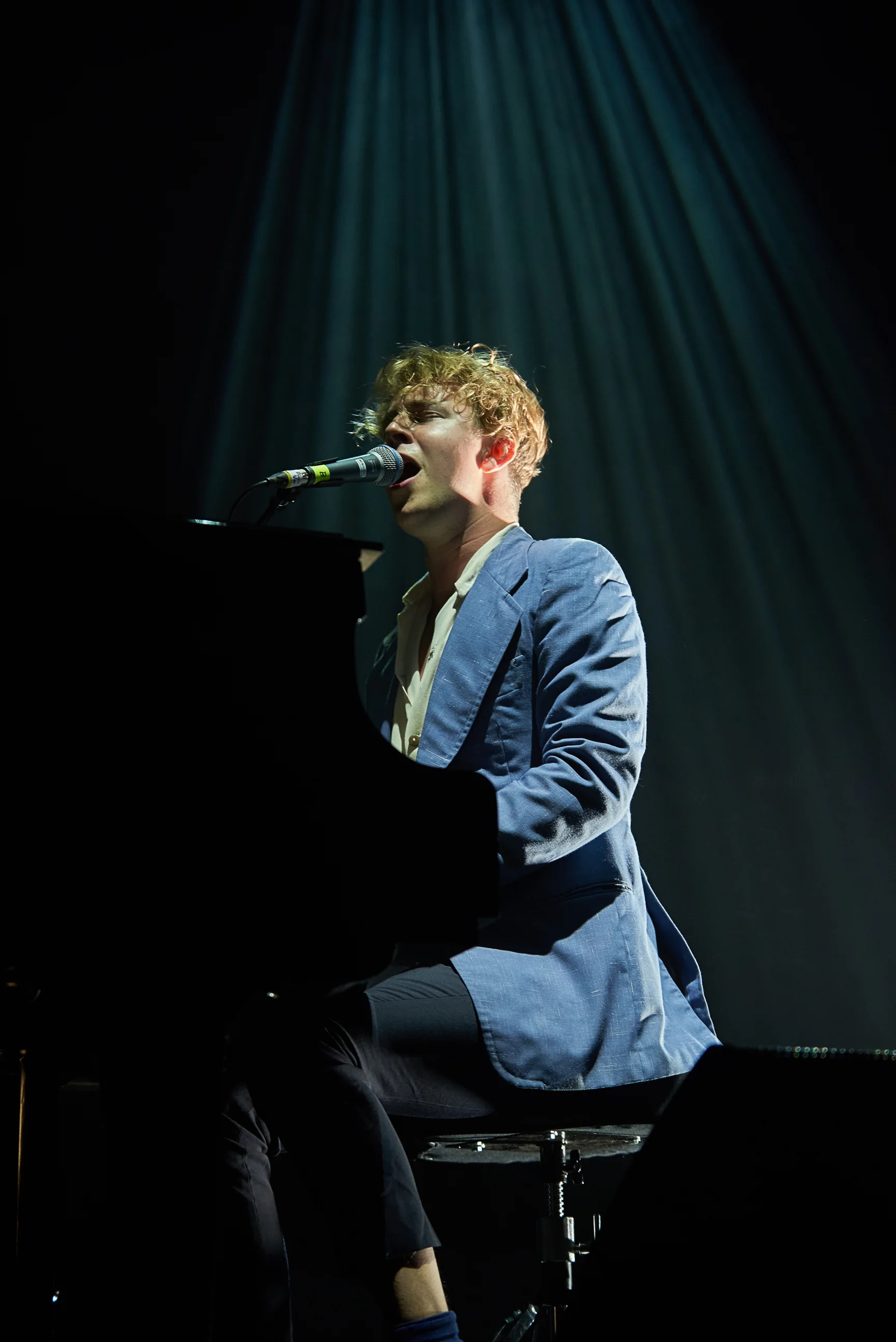 Uk's songwriter Tom Odell performed at London's music venue Brixton Academy, with opening acts such as Rag 'N' Bone Man.