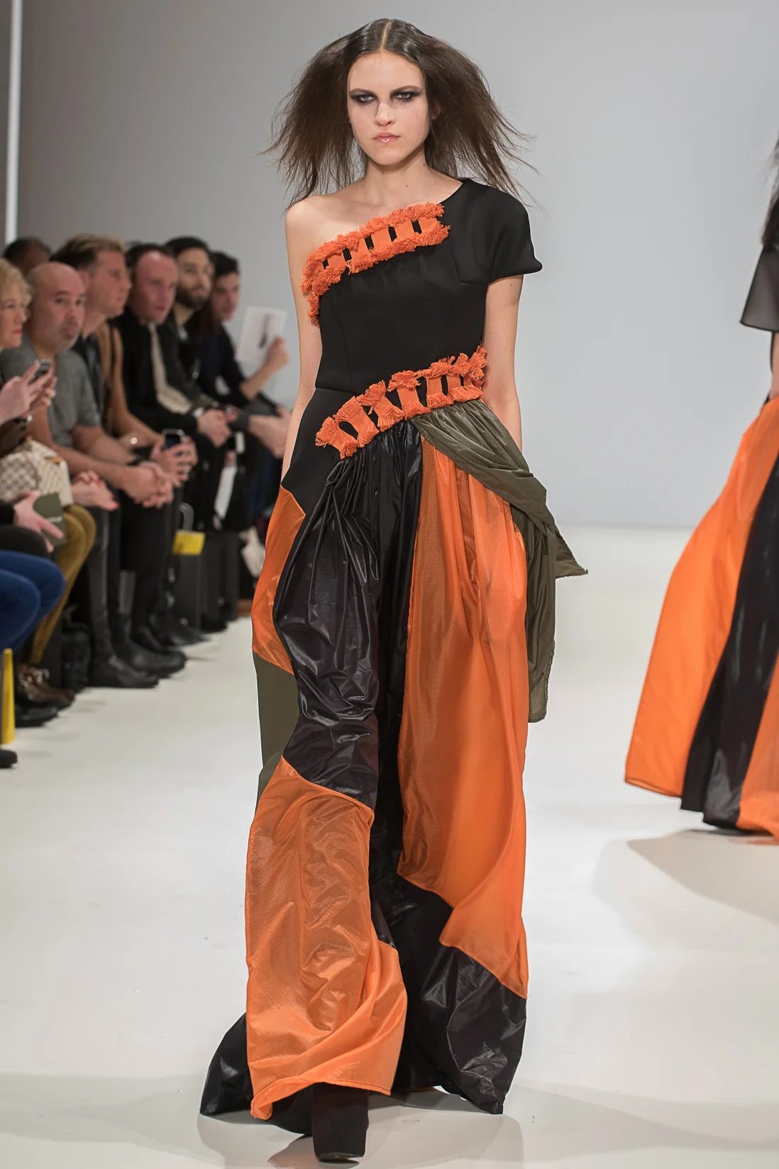 LFW_1363_RUBYLDN_JudyWu,_LFWAW16_21.jpg