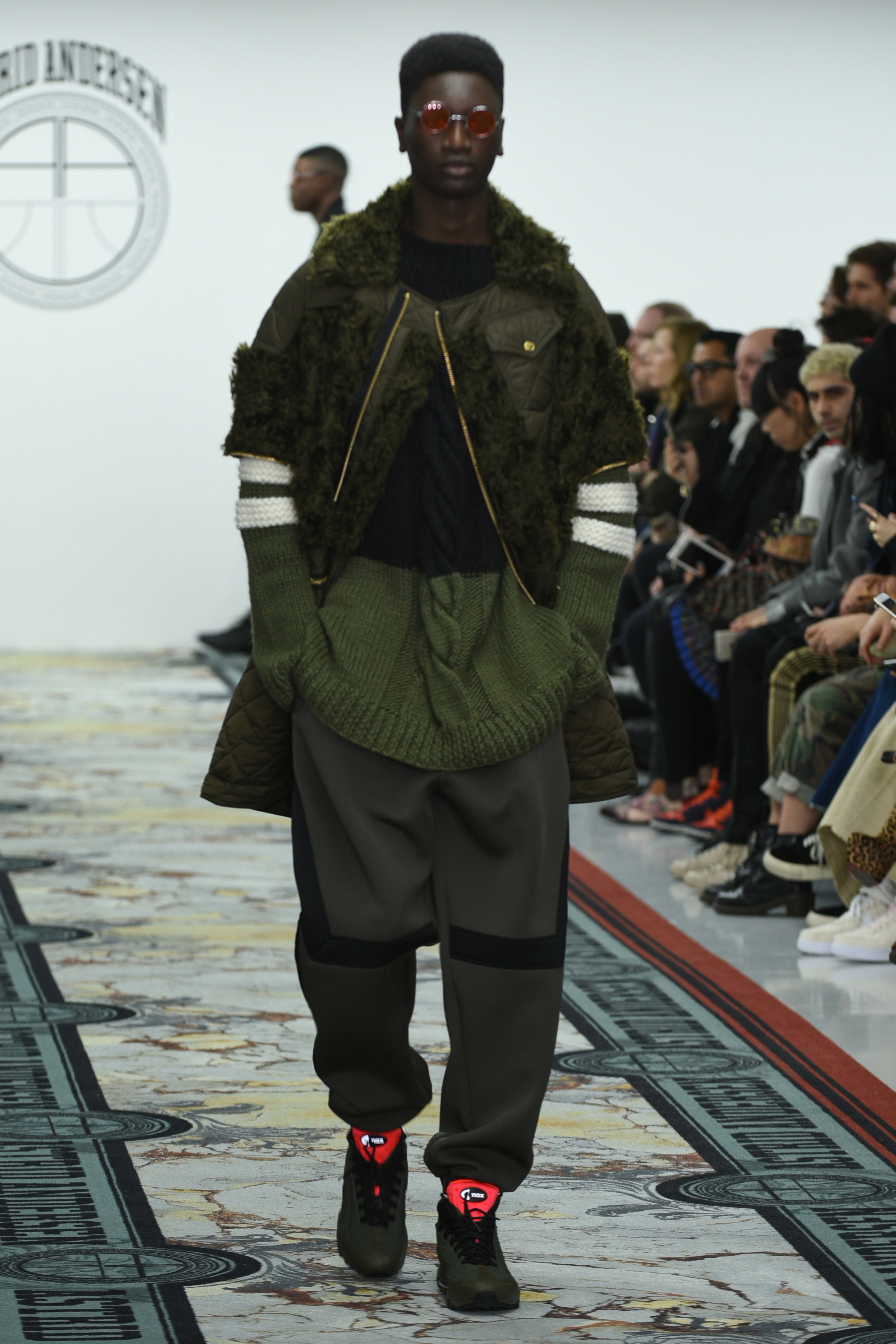 LCM_1925_AstridAnderson_LCMAW16_RUBYLDN_faultmag_06.jpg