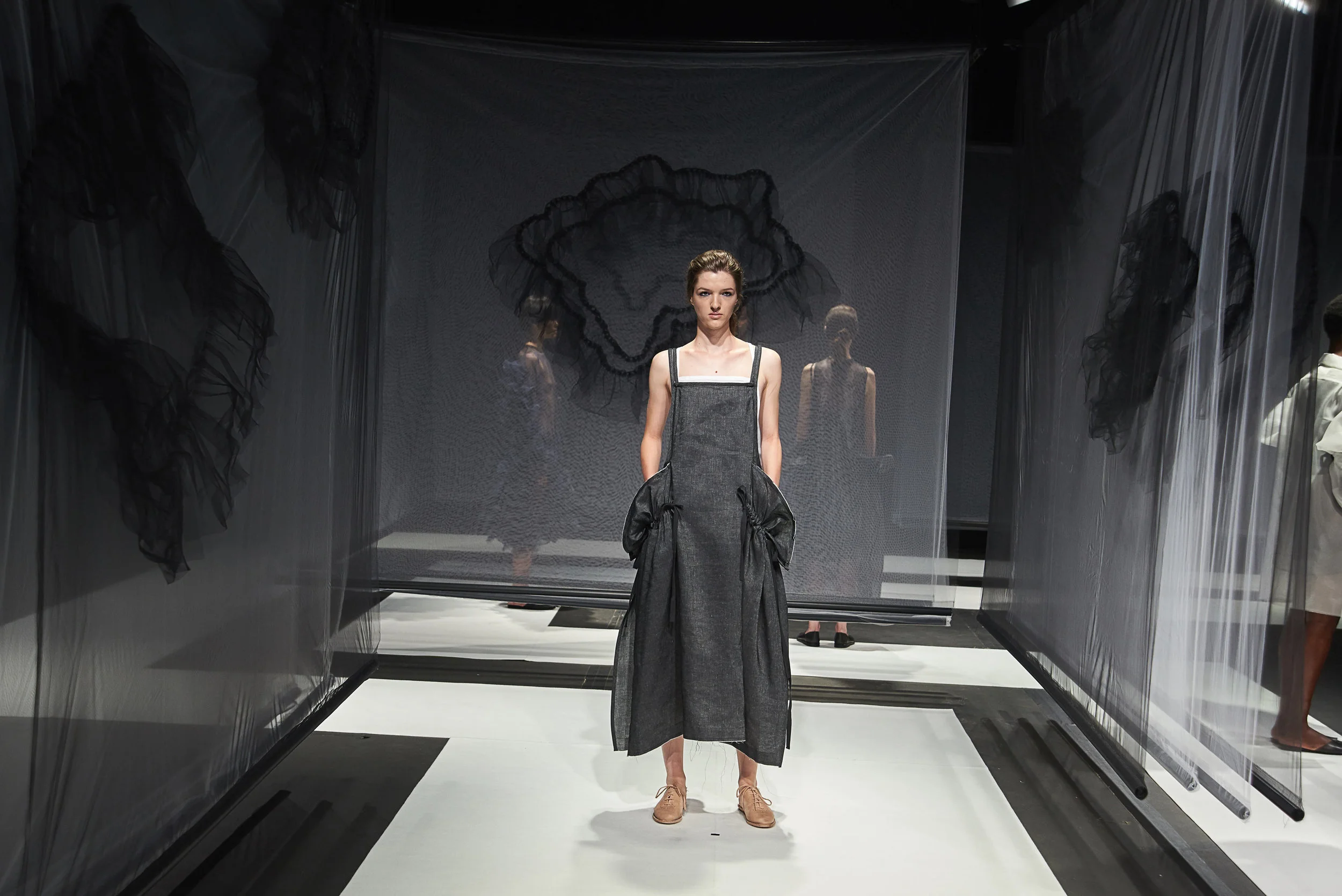 LFW_3970_Roberts-Wood_SS17_RUBYLDN2016-(14)_.jpg