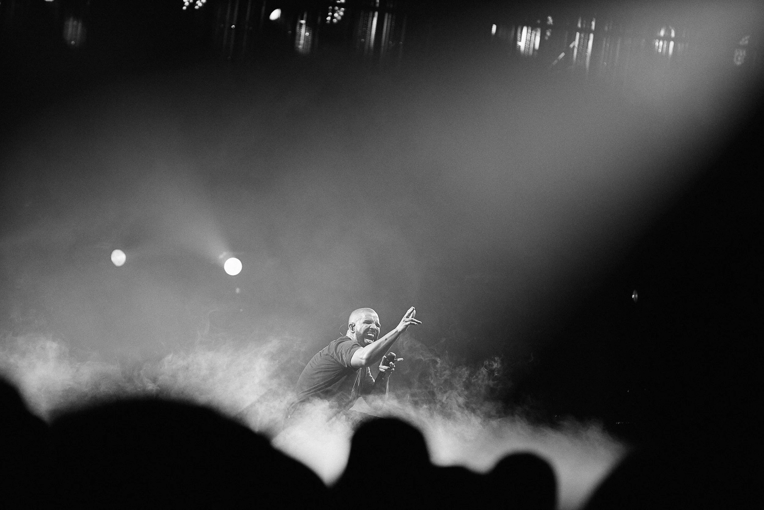 DRA_9086_Drake_Boy-World-Tour_02-Arena-London.jpg