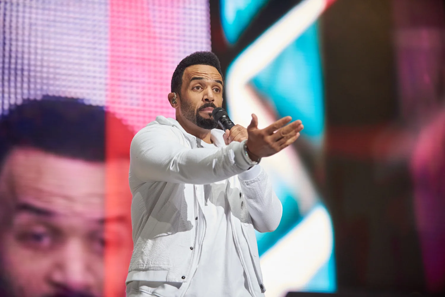 LLL_3916_CraigDavid_-Following-My-Intuition-Tour-2017-at-02_LDN.jpg