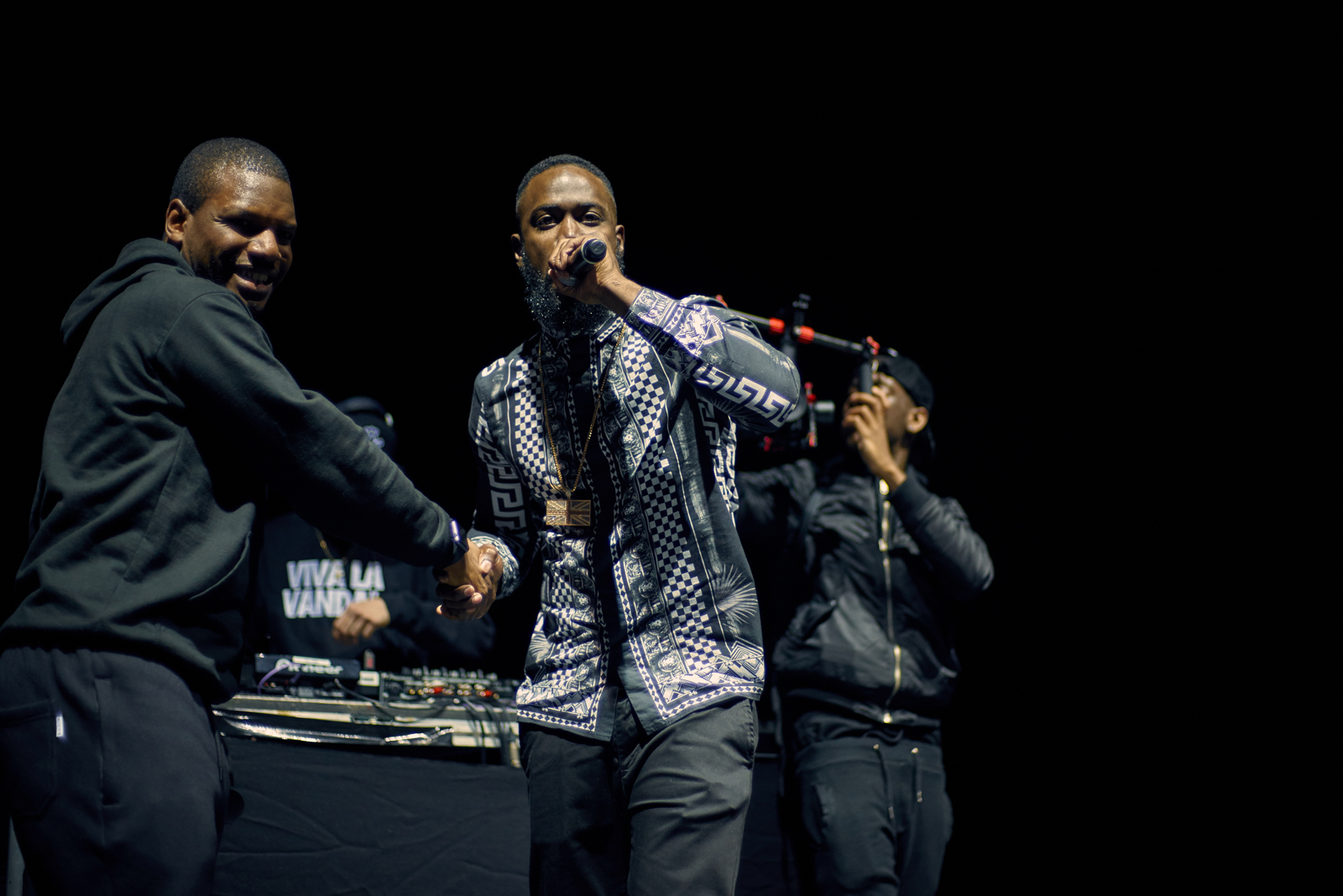 LLL_2766_Joe-Grind-and-Guest Ghetts_Ludacris-Live_Eventim-Apollo-March-2017.jpg