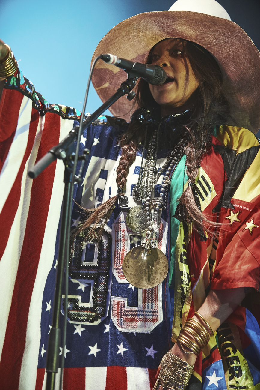 EBC_4000_Erykah-Badu_20-Years-of-Baduizm_Eventim-Apollo.jpg