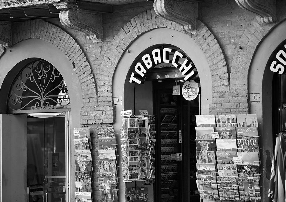 tabacchi-T.jpg