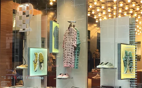 Parallax Printing Lenticular Vans