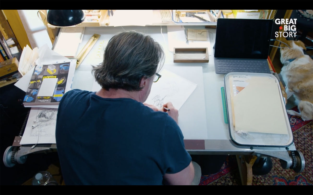 Ross MacDonald, Master of Paper Props