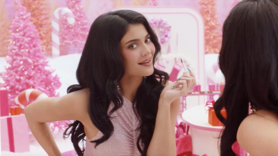 Ulta Beauty - 12 Days of Giftmas - Longform