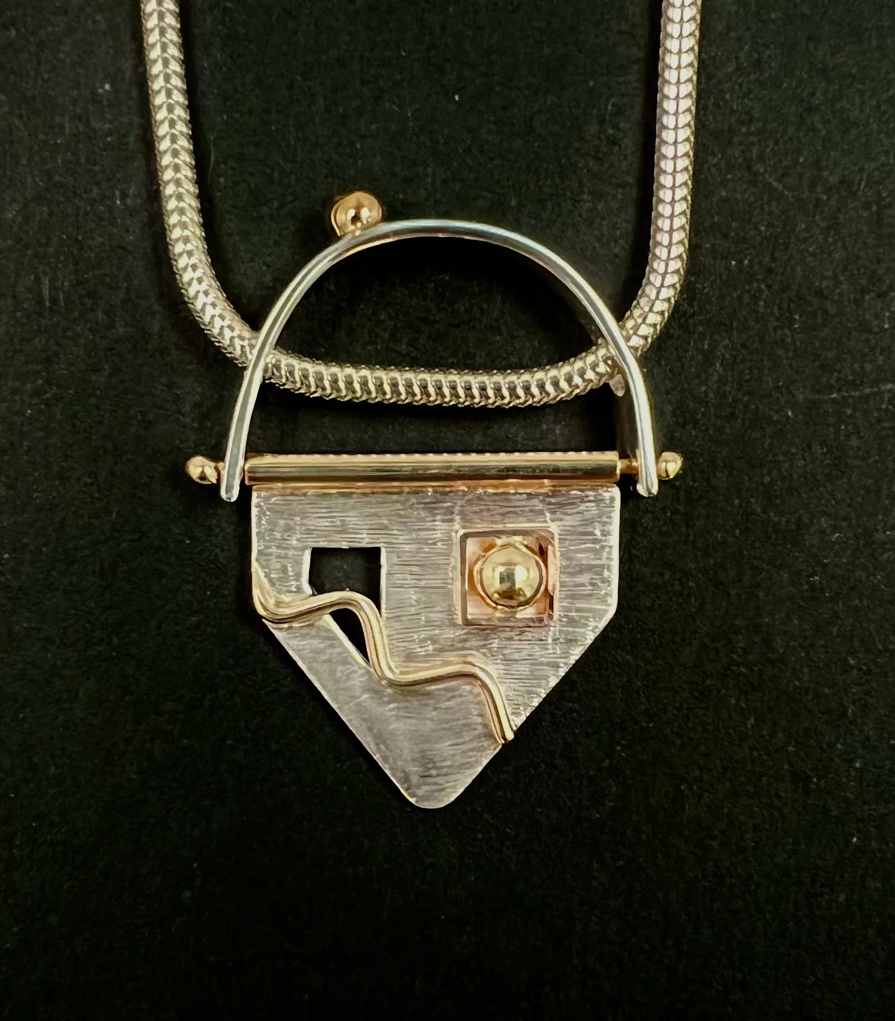 Arch Pendant